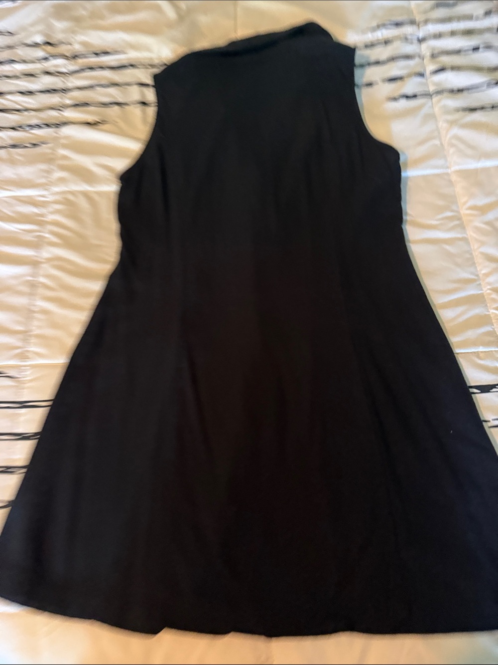 Monteau Los Angeles Sleeveless Black Button-Front A-Line Dress - Picture 4 of 7